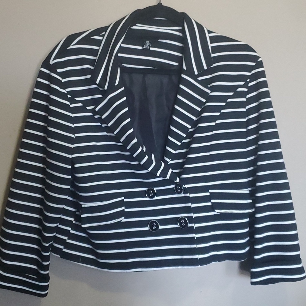 UK2LA blazer size large